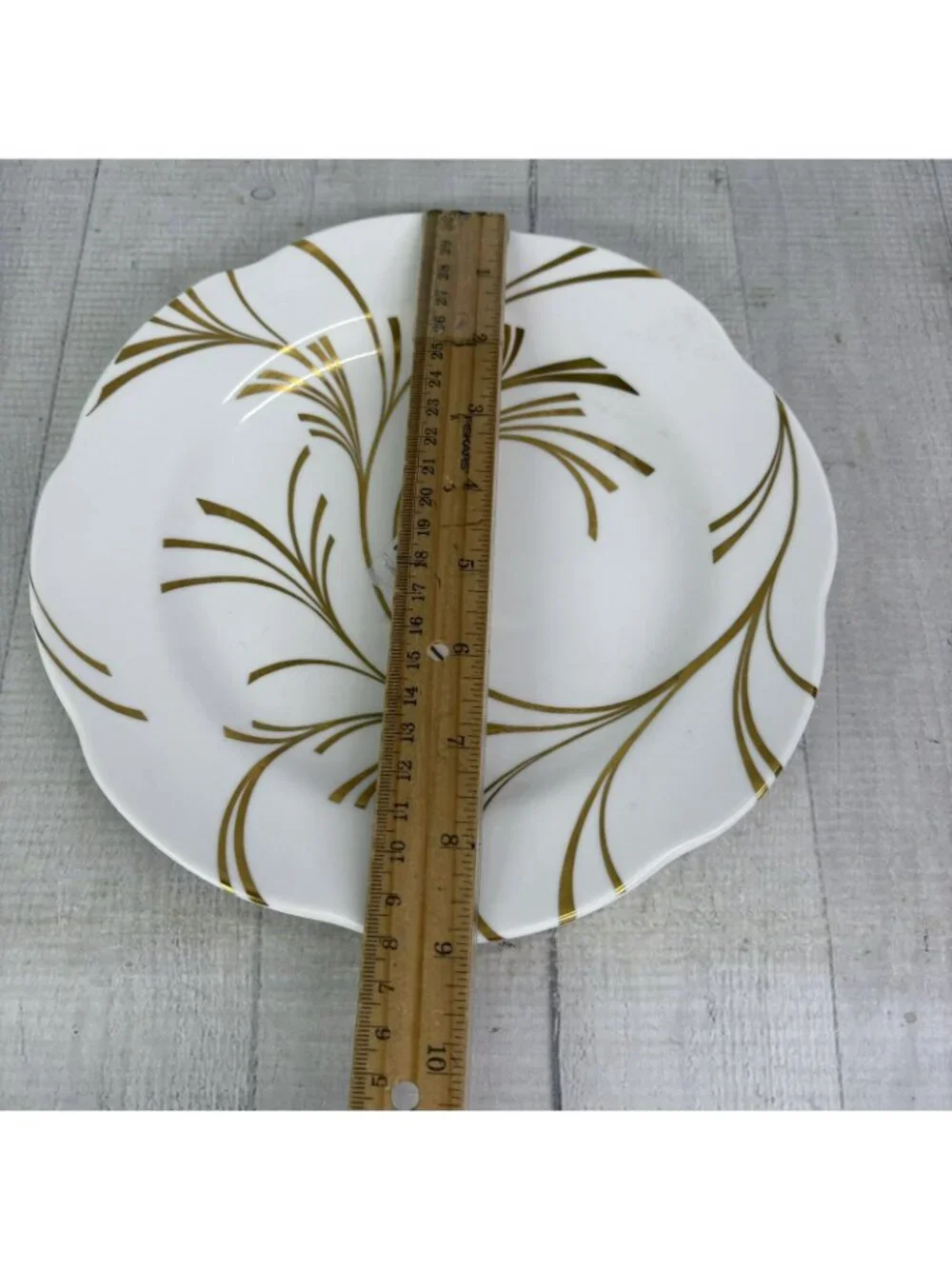 Spode COMLIMENT WHISPER England Gold Swirled Bone China Lunch Plates Set 4 NEW